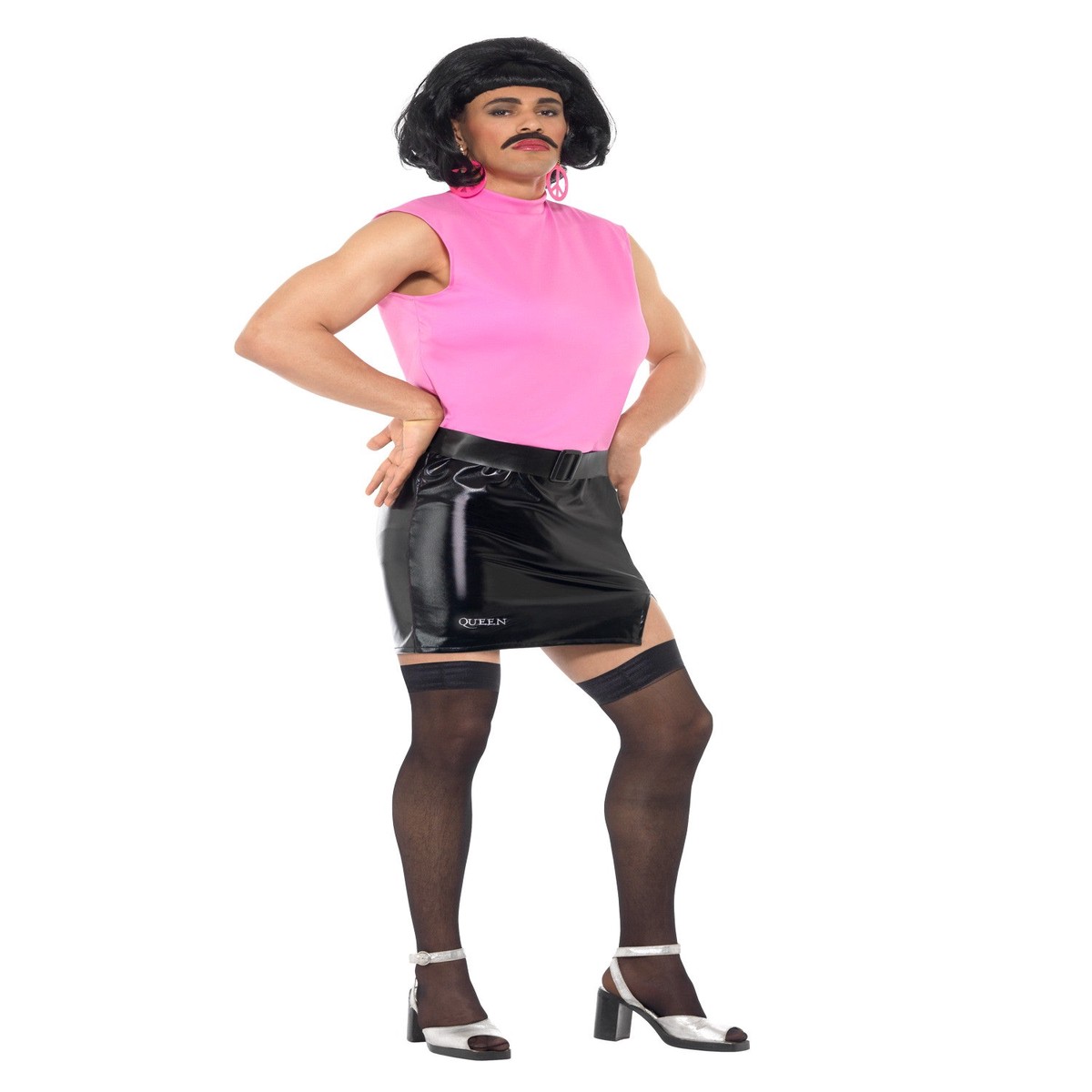 Queen Break Free Housewife
