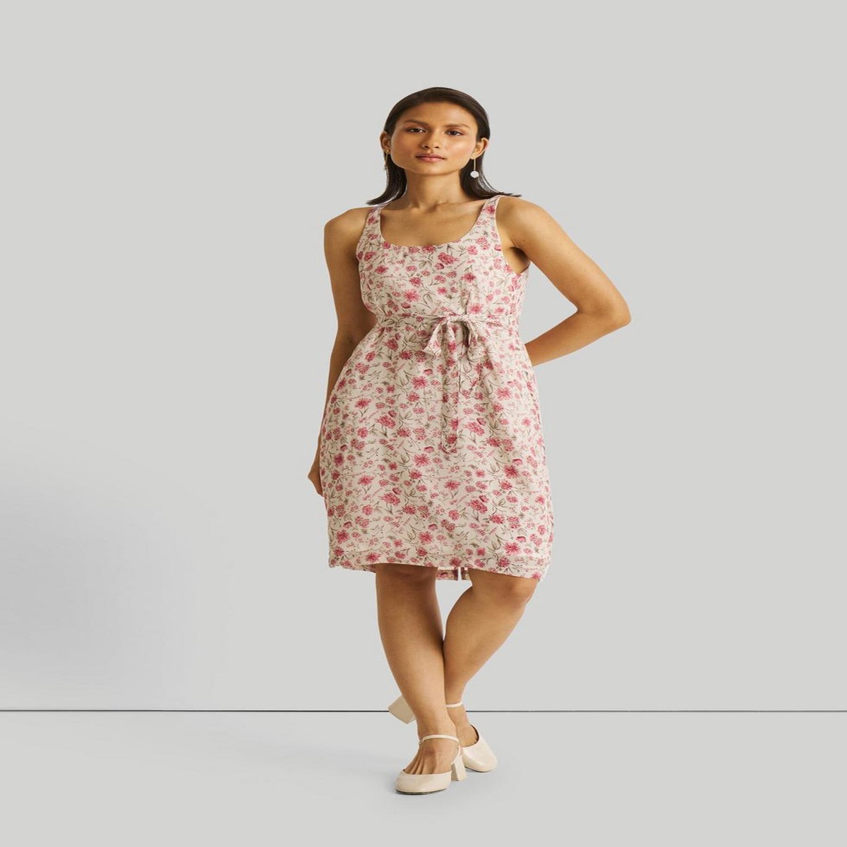 Fitted Knee Length Floral Dress - Petal fusion